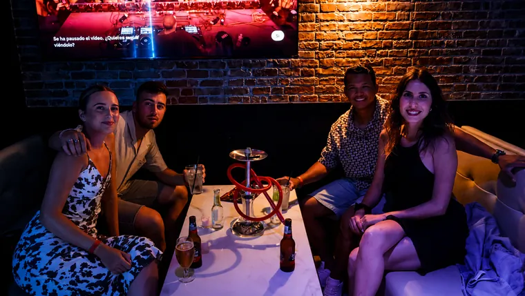 Limbo Shisha Lounge &mdash; ambiente, shisha y cocteler&iacute;a (04)