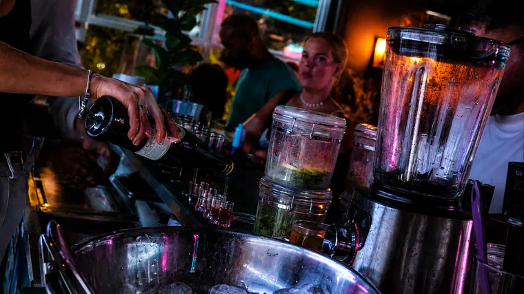 Limbo Shisha Lounge &mdash; ambiente, shisha y cocteler&iacute;a (12)